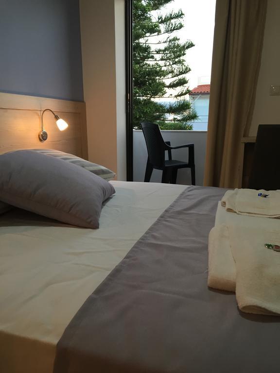 Apollon Hotel Sitia  Pokój zdjęcie